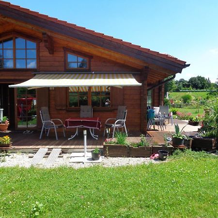 Barrierefreies Zimmer Im Blockhaus Mit Sauna Am See Soyen Экстерьер фото